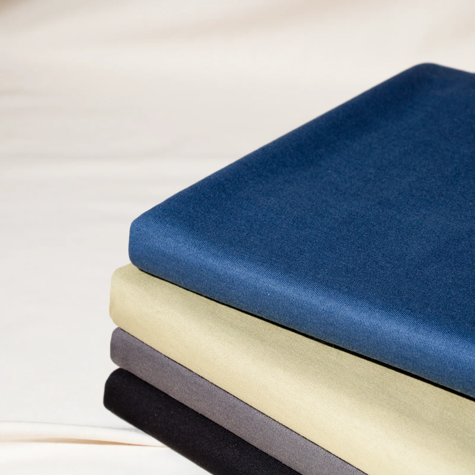 764 琉光缎 | Blended Knit Fabric - 图片 2